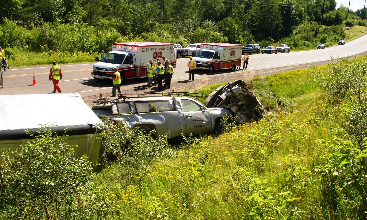 High speed crash in western Wis. kills 1